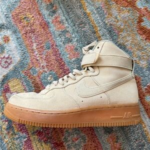 NIKE OATMEAL SUEDE HIGHTOP AF1 WOMEN’S 8.5 FITS 9